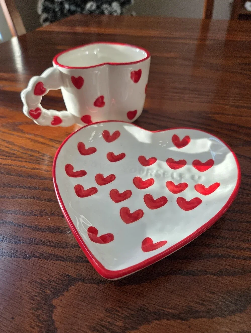 Heart-Shaped Ceramic Dish and Mug Set in White with Red Hearts